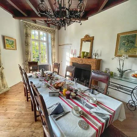 Domaine Abartiague Bed & Breakfast *